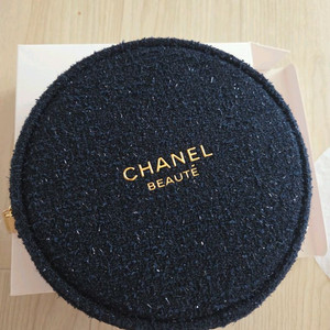 샤넬뷰티 트위드파우치