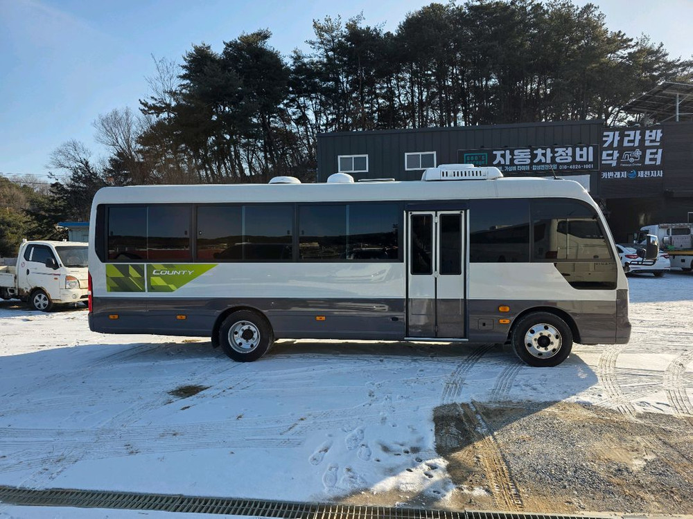 카운티 23인승(25인승구조변경) 이미지