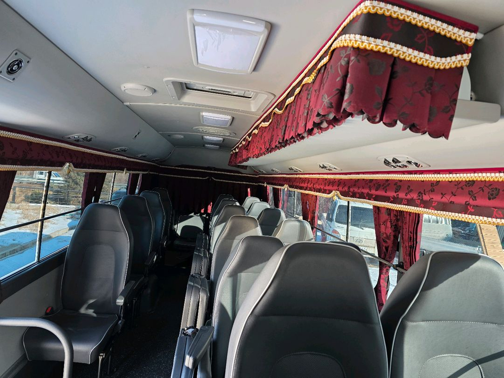 카운티 23인승(25인승구조변경) 이미지