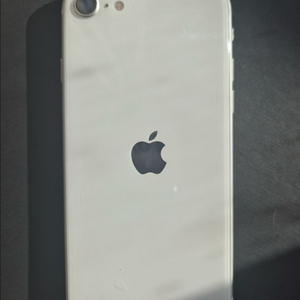 급처, 택포 )) 아이폰 se2 128GB 화이트 팝니다.