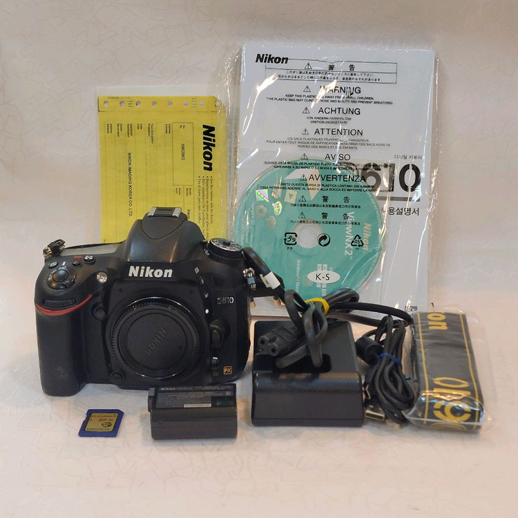 니콘정품 D610+전용세로그립 백팩 포함--1