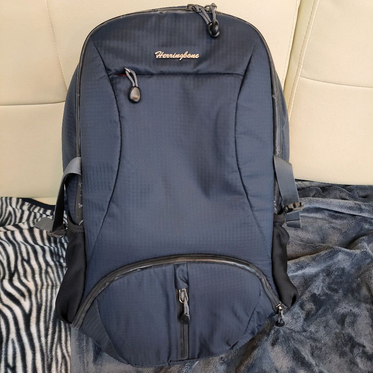 니콘정품 D610+전용세로그립 백팩 포함--8