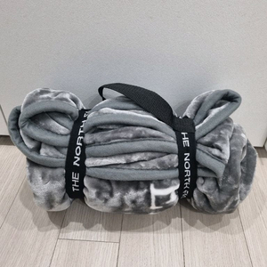 노스페이스 화이트 라벨 담요 새상품