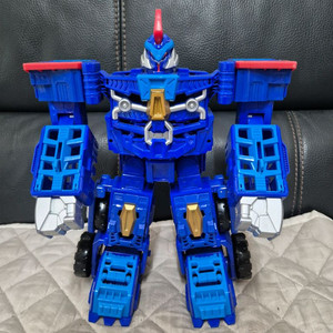 터닝메카드 에반킹(어깨덮개 보유) 이미지