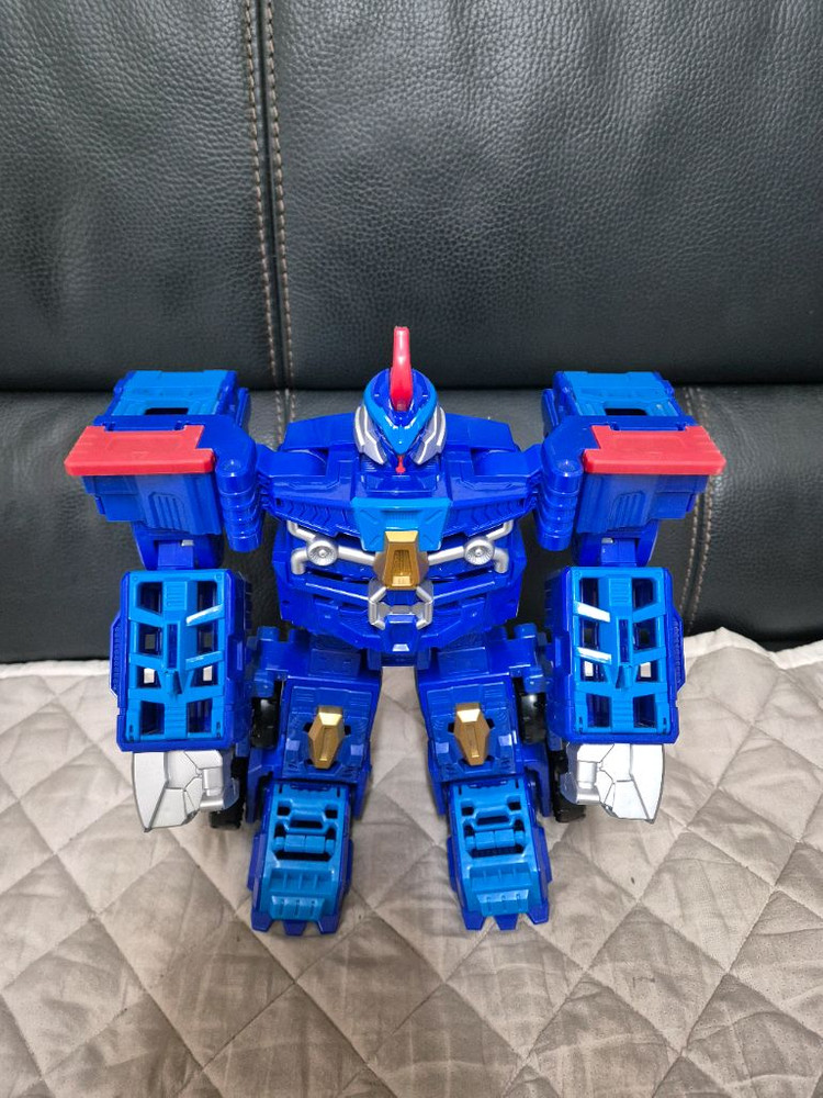 터닝메카드 에반킹(어깨덮개 보유) 이미지