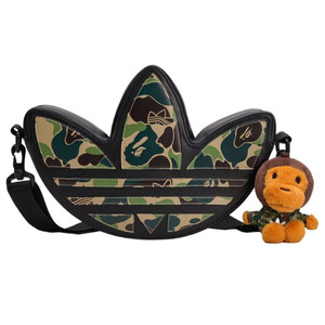 아디다스 베이프 숄더백 + 마일로 키링 아코탭 미개봉 미시착 새상품