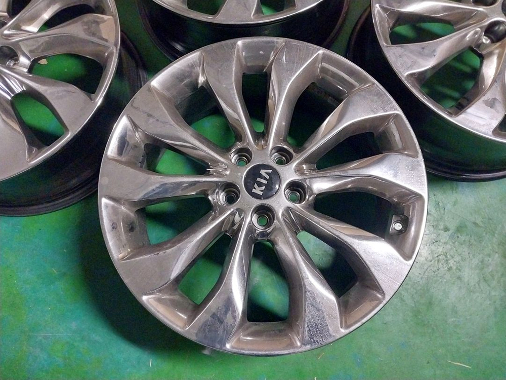 19인치 올뉴쏘렌토 더뉴쏘렌토 올뉴카니발 더뉴카니발 크롬 순정휠 4개 이미지