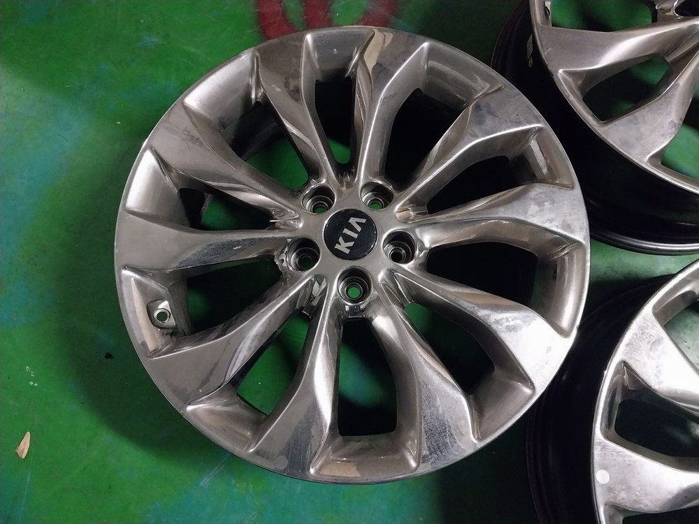 19인치 올뉴쏘렌토 더뉴쏘렌토 올뉴카니발 더뉴카니발 크롬 순정휠 4개 이미지