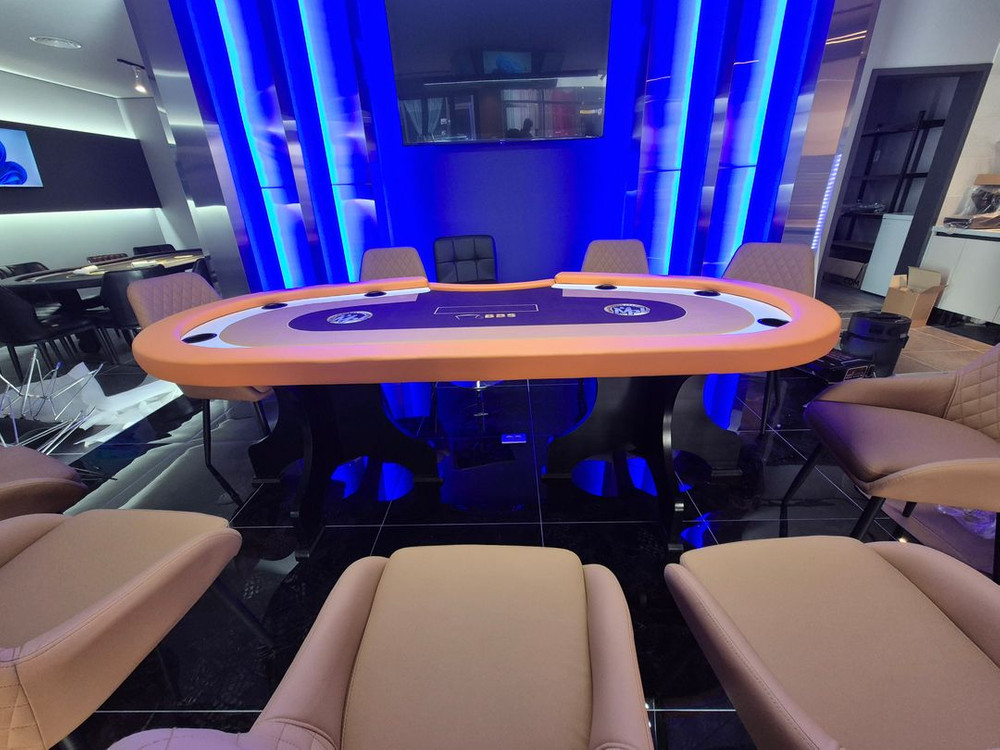 홀덤테이블 이미지