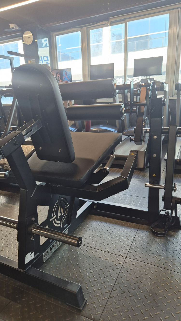 시흥시 신천동 런닝머신 헤라7000, 아스날 시티드 레그컬 익스 콤보 팝니다.--2