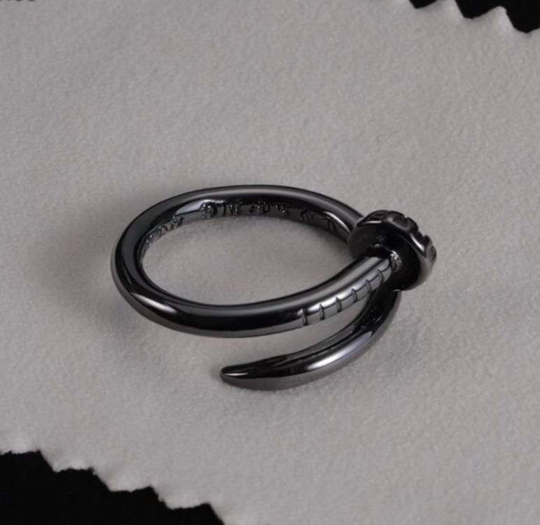[마지막 재고] 크롬하츠 못 반지 이미지