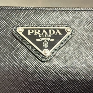 프라다 사피아노 클러치 2NG001 블랙