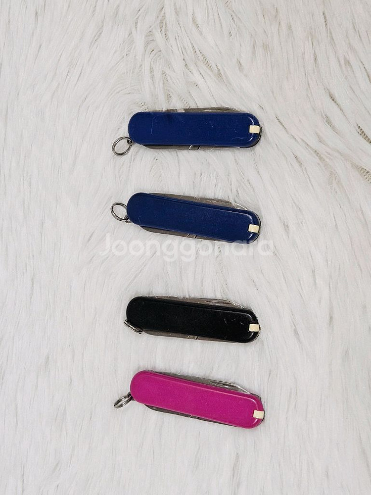 빅토리녹스 멀티툴 클래식 SD, 맥가이버 칼 판매--3