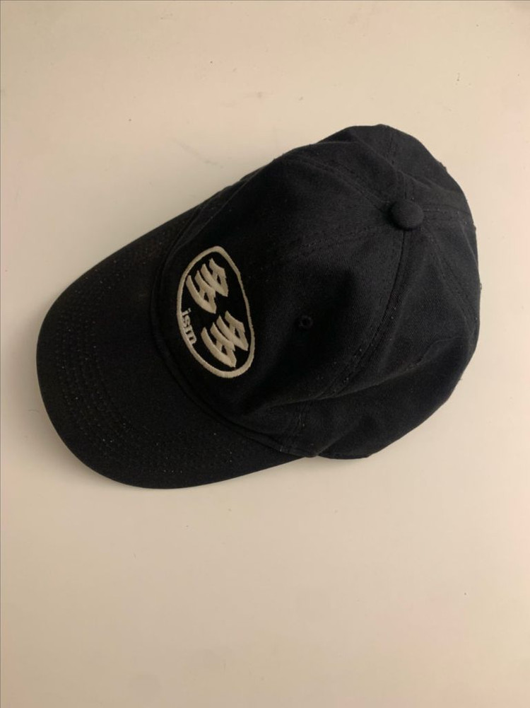 다다이즘 초판 모자 이미지