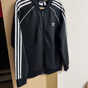 아디다스 져지집업자켓(66-77)남여공용(미국10만원구입)