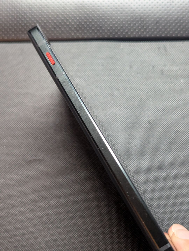 레노버 모토로라 씽크폰 Thinkphone 설계검증테스트용 DVT1 개발자용 단말 이미지