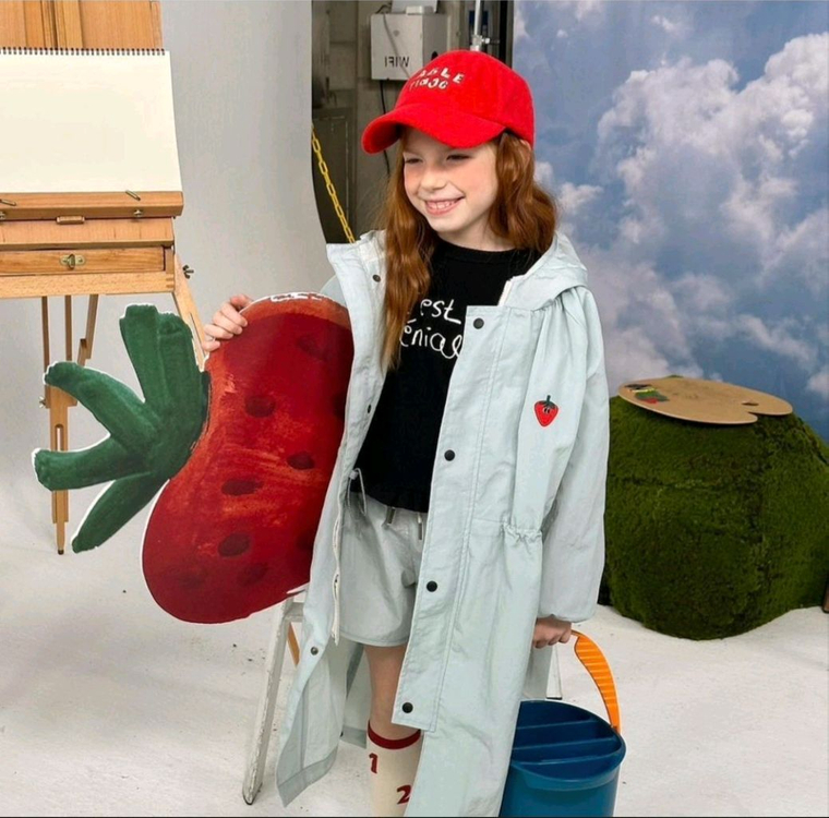 리미떼두두 XL 딸기 바람막이 롱점퍼 윈드브레이크--0