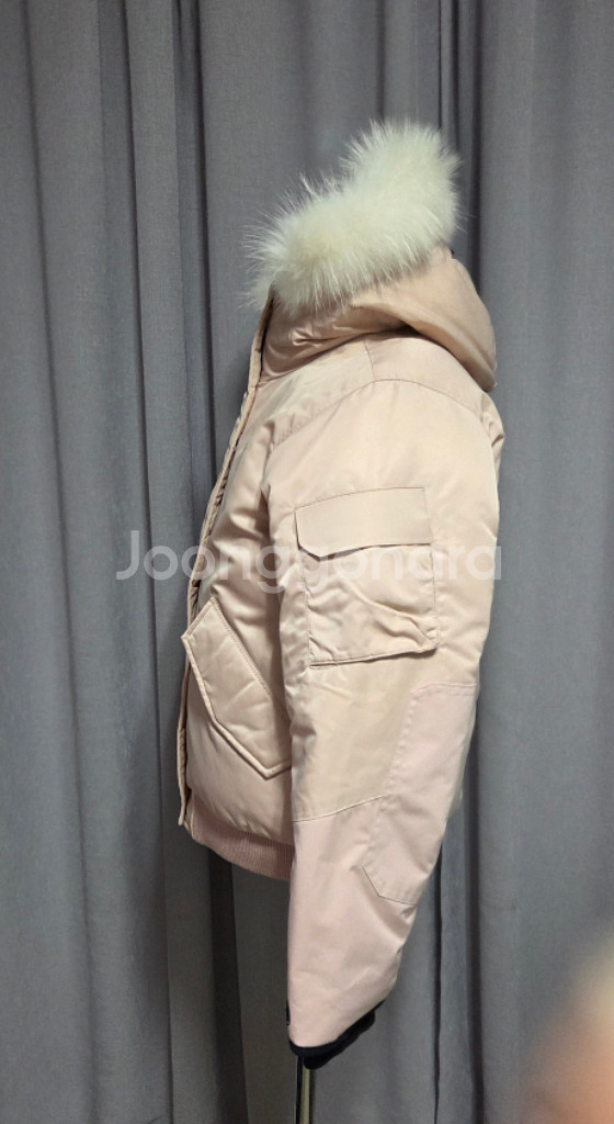 뉴발란스 사틴 패트롤 숏 덕다운 패딩 90(M) 상태양호--3