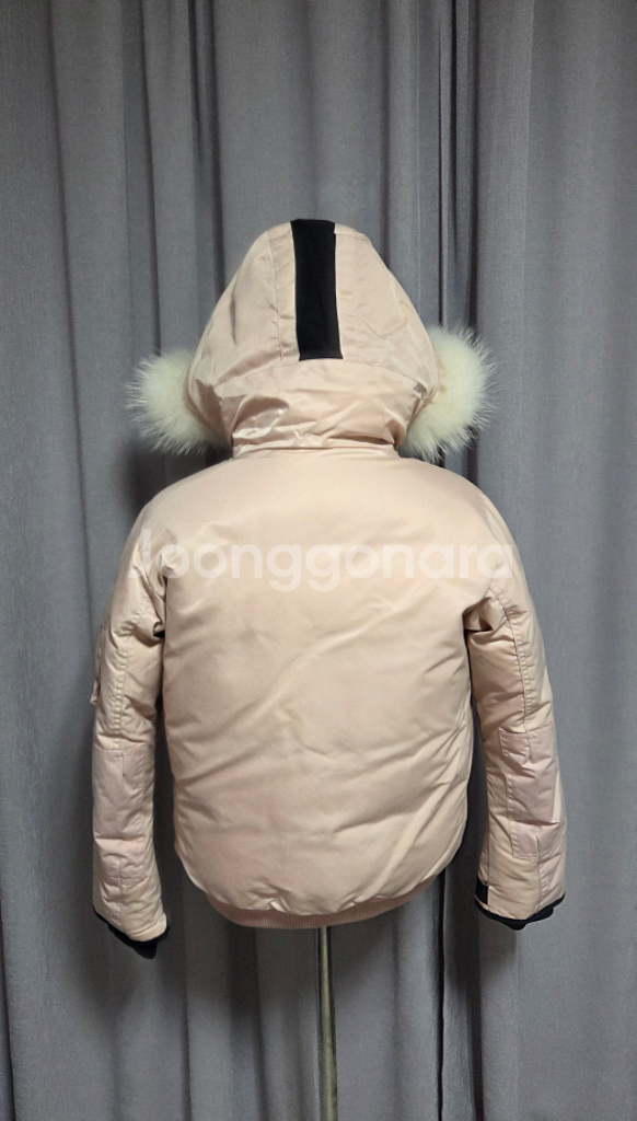 뉴발란스 사틴 패트롤 숏 덕다운 패딩 90(M) 상태양호--6