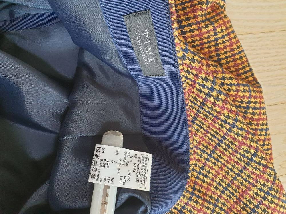 타임 모직 미니스커트 이미지