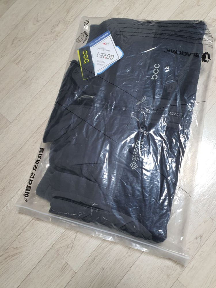 105 블랙야크 고어텍스 인피니움 경량 점퍼 자켓 새 이미지