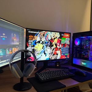 고샤양 게이밍 데스크탑 + LG울트라기어 240hz (모니터암) 라이젠9 5900xt , 32GB , 3070ti