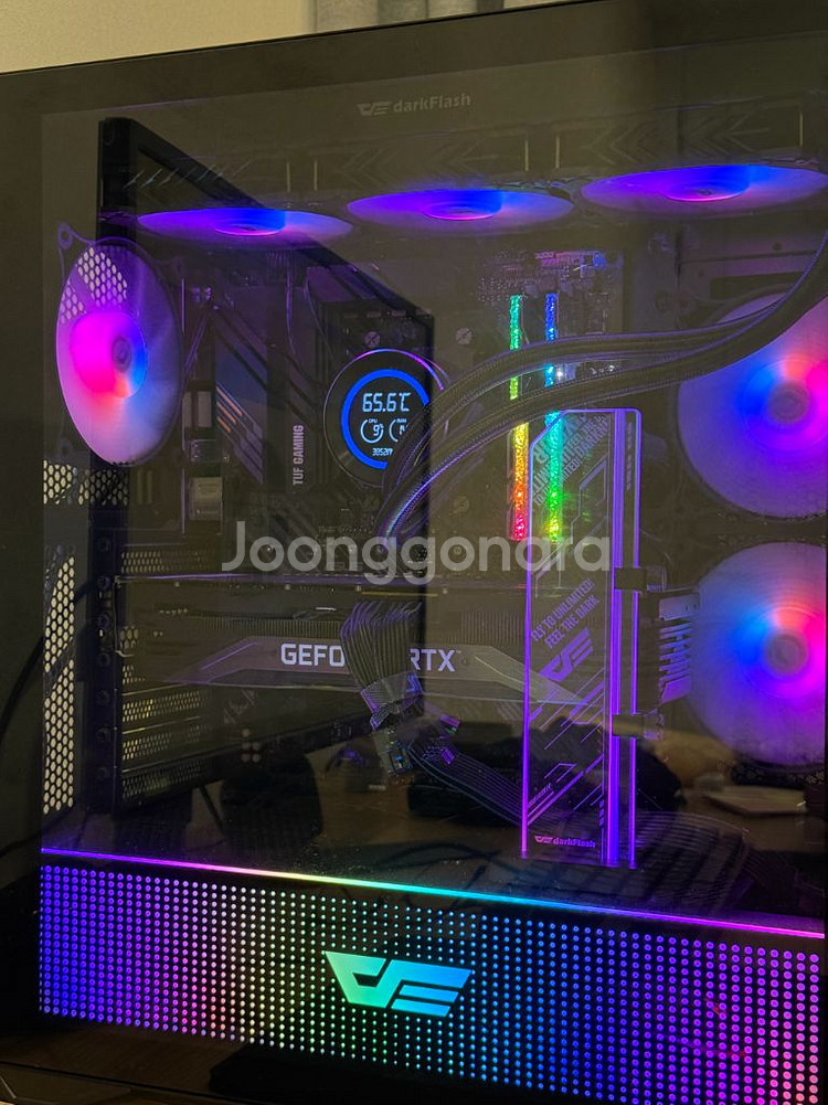 고샤양 게이밍 데스크탑 + LG울트라기어 240hz (모니터암) 라이젠9 5900xt , 32GB , 3070ti--1