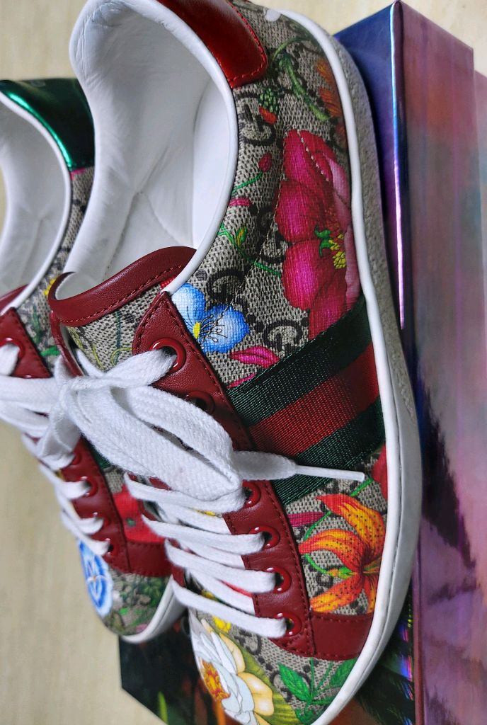 구찌 플로럴 스니커즈 (정품)--2