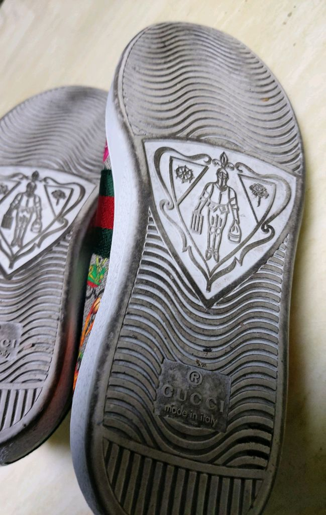 구찌 플로럴 스니커즈 (정품)--4