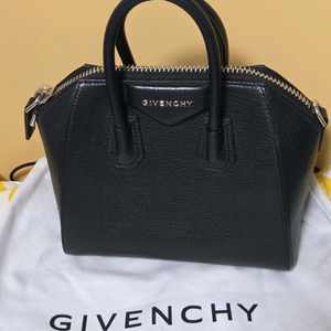 지방시 안티고나 미니