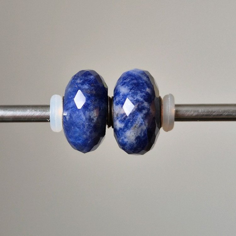 트롤비즈 원석 아마조나이트, 에메랄드, 소달라이트--2