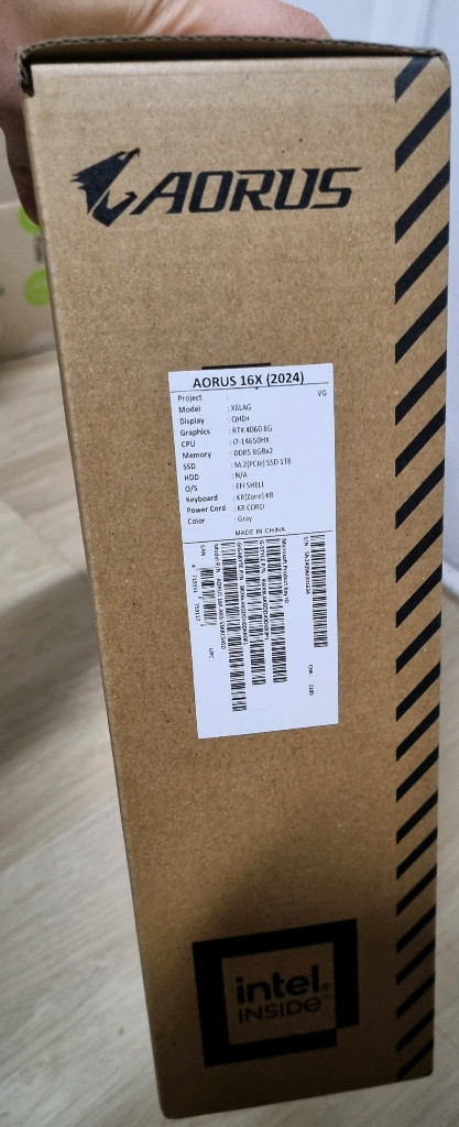 GIGABYTE AORUS 16X 빈박스--3