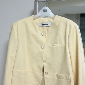 언에디트 버터 라운드넥 자켓