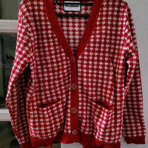 칼라거펠트 가디건