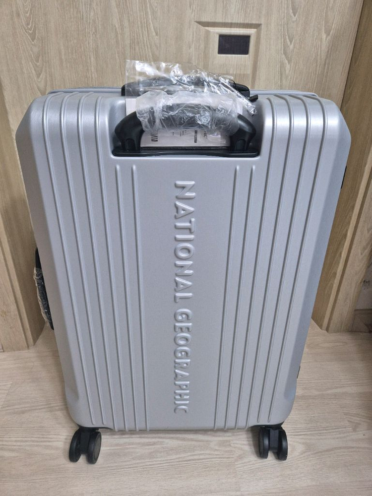 [확장형] 내셔널지오그래픽 캐리어 24인치 (티타늄) +항공커버--3