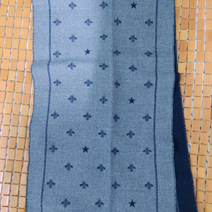 구찌 울 100% 목도리