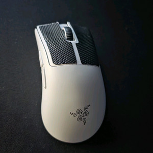 RAZER 데스에더 V4PRO