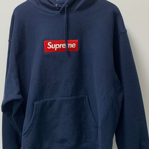 슈프림 로고 후드티 이미지