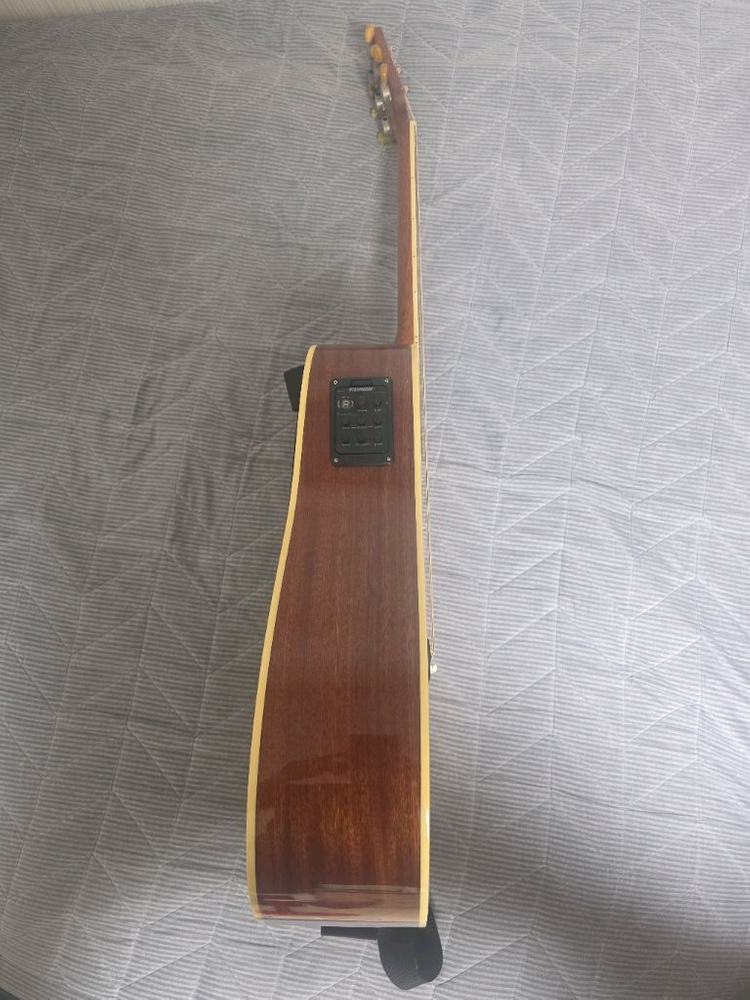 크래프터 kd-10 탑솔리드기타 이미지