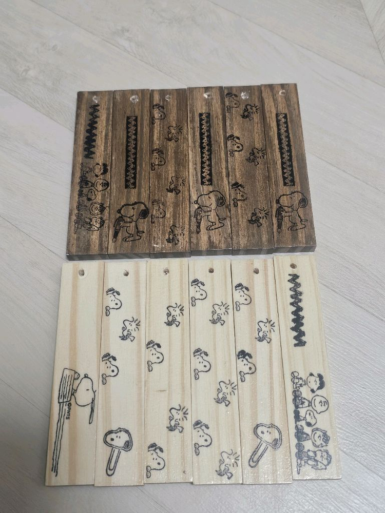 새상품)스누피 원목 키링 3개세트--2