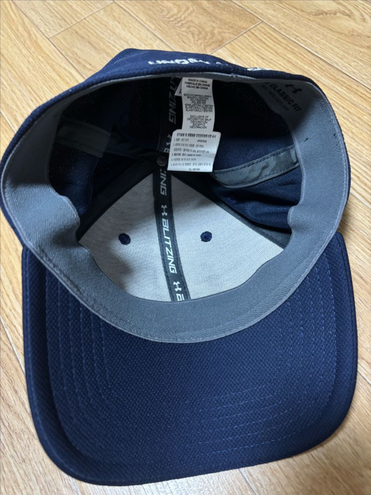 언더아머 모자 새상품--1