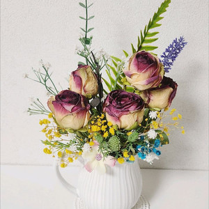 새상품)장미 열매조화 프리저브드플라워 도자기화병