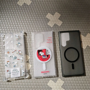 새상품)갤럭시 S23 울트라 스누피 폰케이스