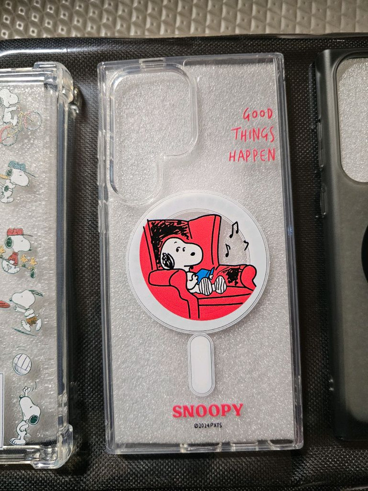 새상품)갤럭시 S23 울트라 스누피 폰케이스--3