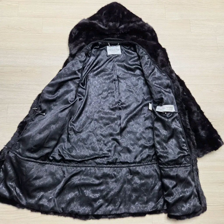 원우모피 밍크후드코트--2