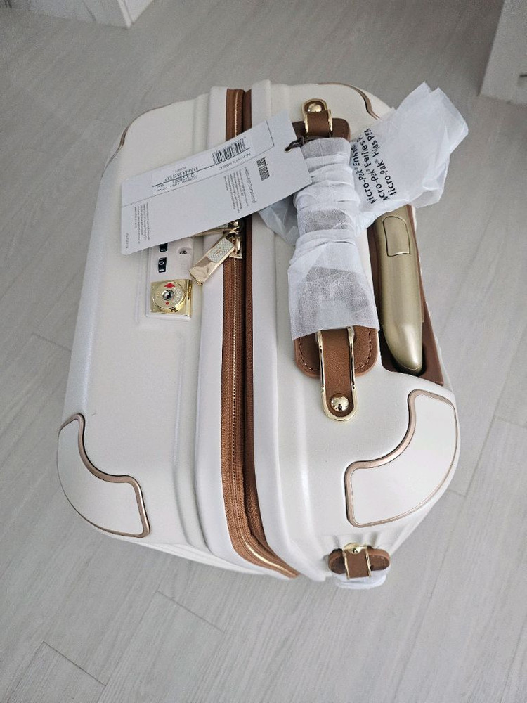 샘소나이트 하트만 노바 클래식 캐리어 55 20 이미지