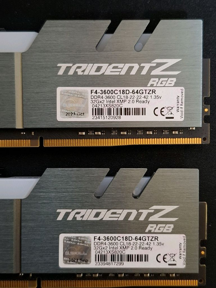 지스킬 DDR4 3600 64GB(32GB 두개)--1