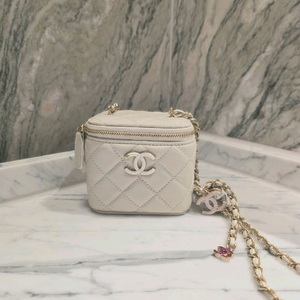 새상품 샤넬 베니티 이미지