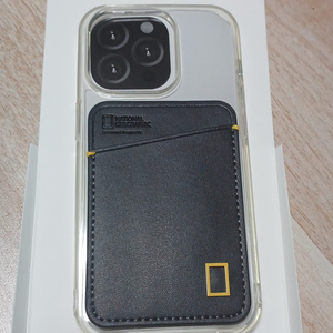 내셔널지오그래픽 아이폰14프로 가죽 카드포켓 케이스 개봉 새제품