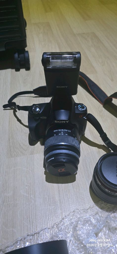 소니 알파230 DSLR 카메라 세트팜 이미지
